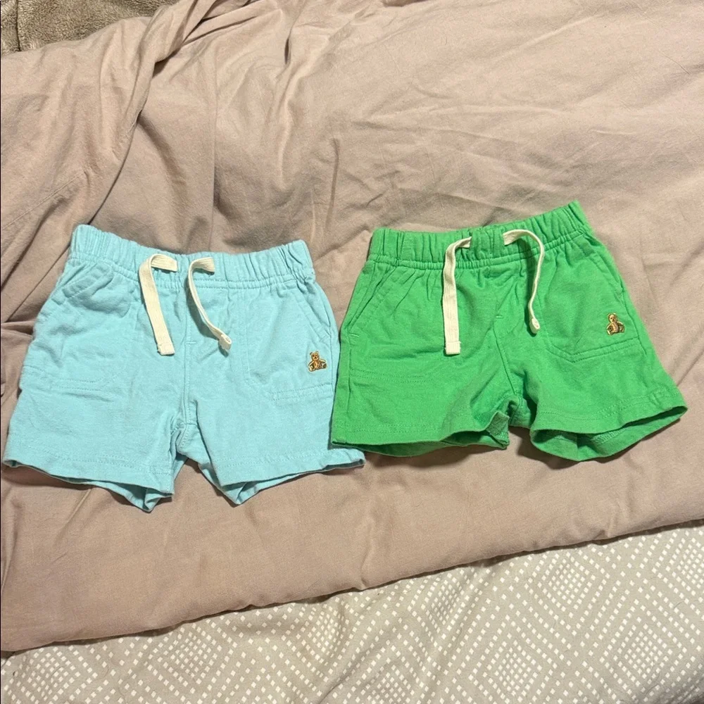 Baby shorts 6-12M